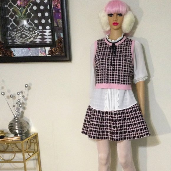 TWO PIECE SKIRT SET  SWEATER KNIT  BLACK AND PASTEL PINK - Picture 7 of 7